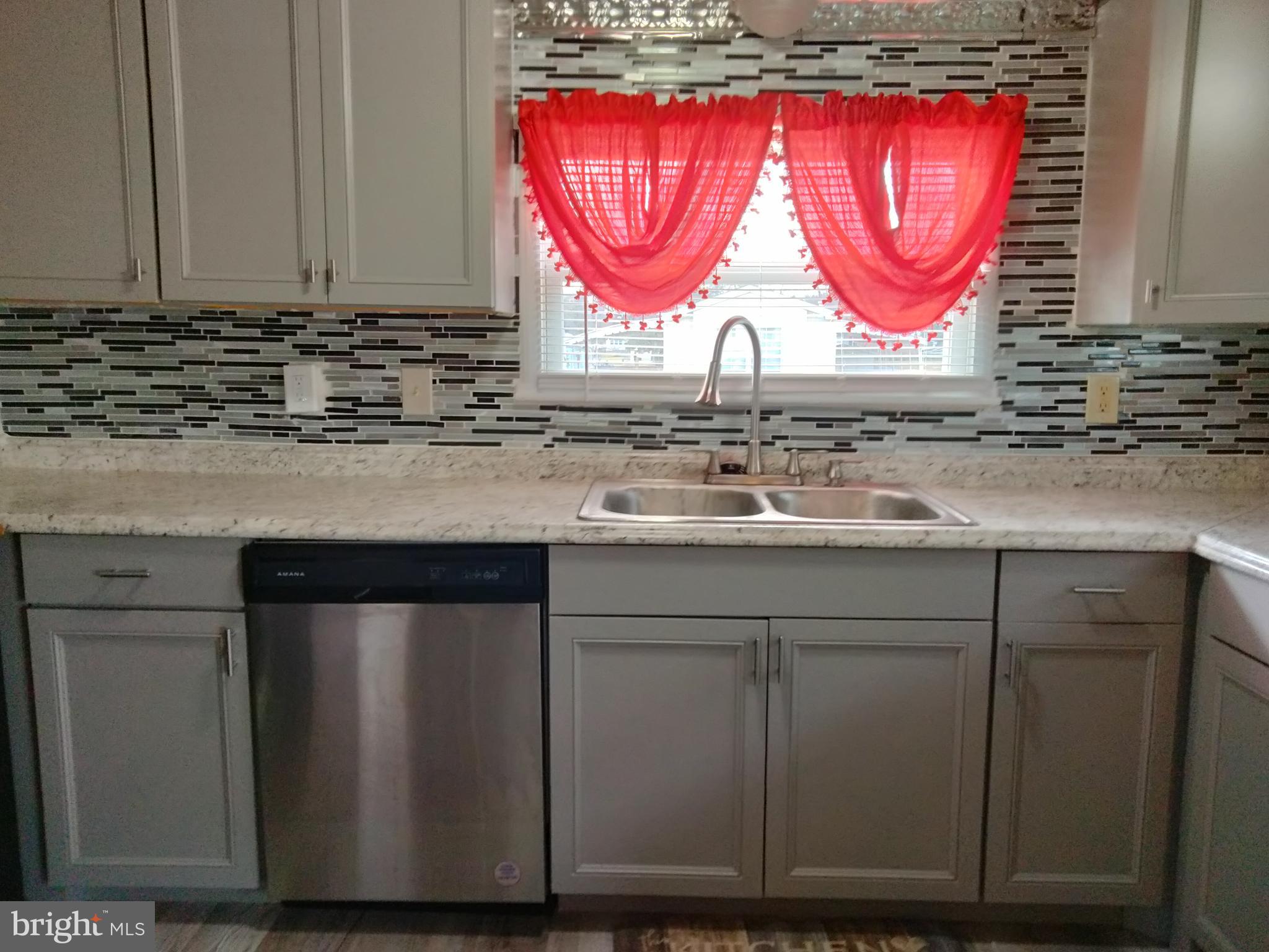 4 Oak Drive Sicklerville, NJ 08081 - Photo 6 of 25