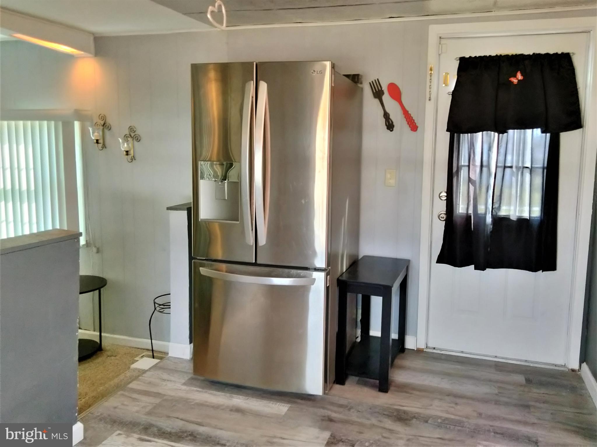 4 Oak Drive Sicklerville, NJ 08081 - Photo 8 of 25