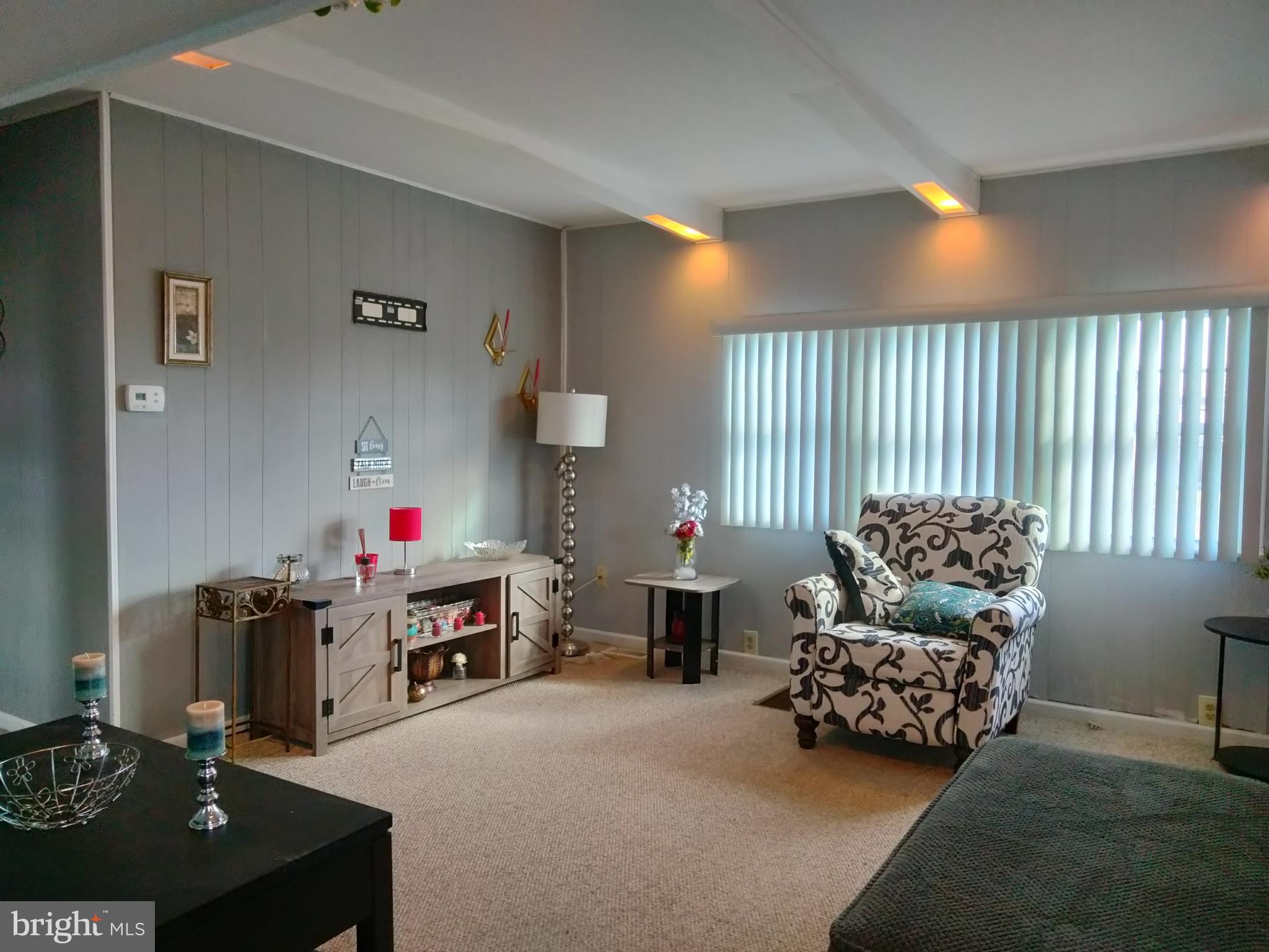 4 Oak Drive Sicklerville, NJ 08081 - Photo 9 of 25