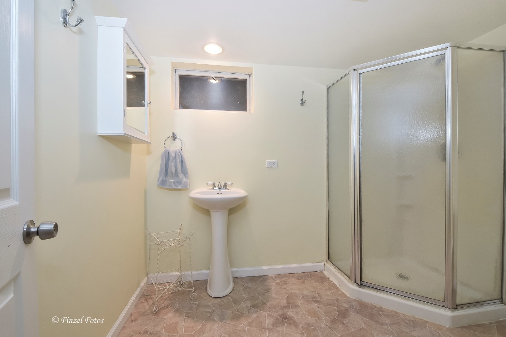 509 Nash Road Crystal Lake, IL 60014 - Photo 14 of 19 Gallery Image 14