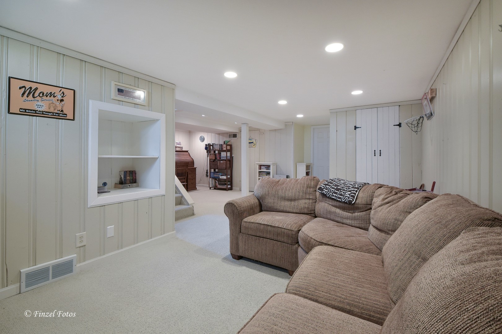 509 Nash Road Crystal Lake, IL 60014 - Photo 7 of 19 Gallery Image 7