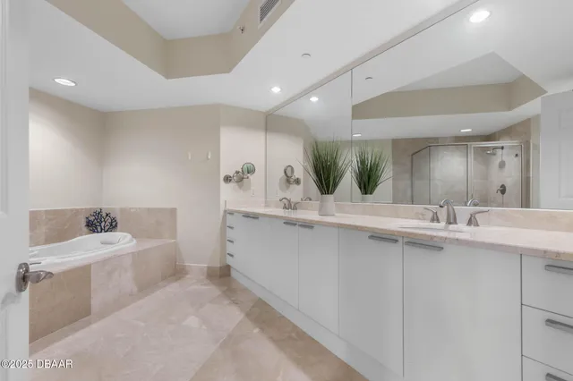 $3,500 | 231 Riverside Drive, Unit 902, Holly Hill, FL 32117