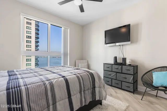 $3,500 | 231 Riverside Drive, Unit 902, Holly Hill, FL 32117