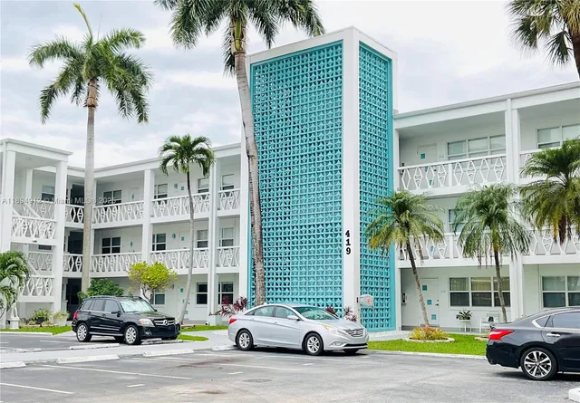$155,000 | 419 Golden Isles Drive, Unit 106, Hallandale Beach, FL 33009