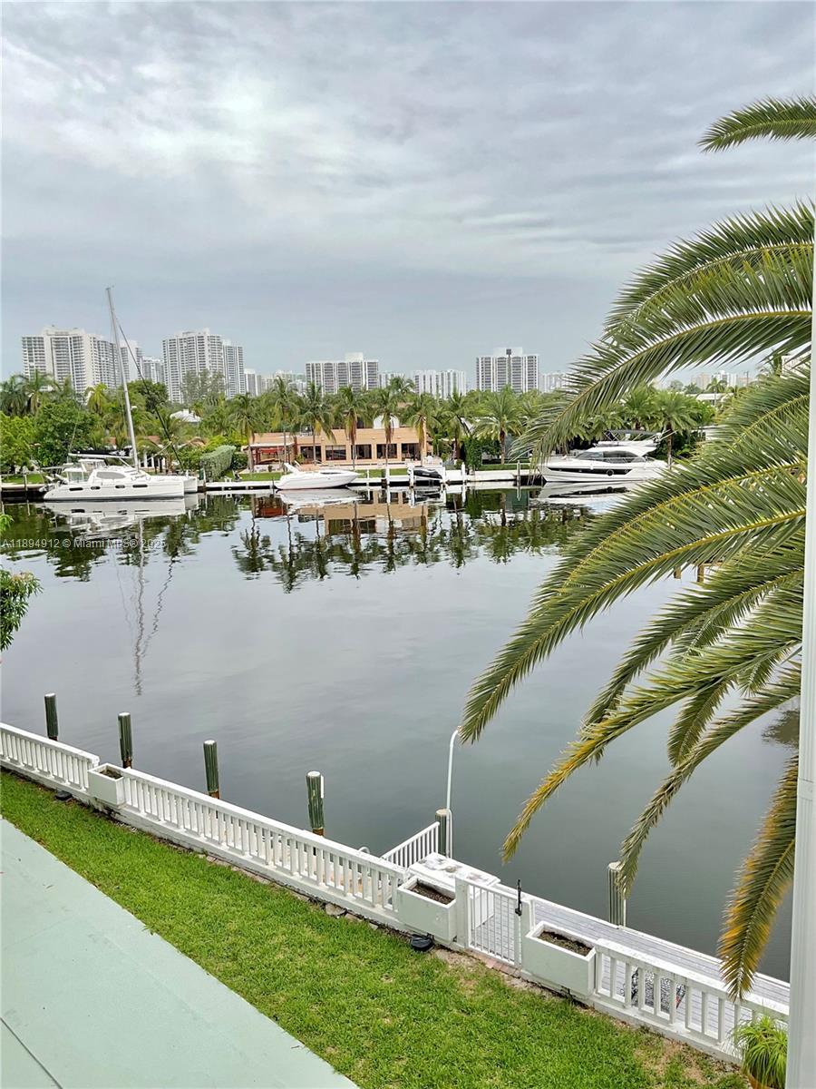 419 Golden Isles Drive, Unit 106 Hallandale Beach, FL 33009 - Photo 33 of 37