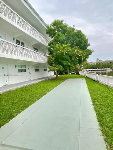 $155,000 | 419 Golden Isles Drive, Unit 106, Hallandale Beach, FL 33009