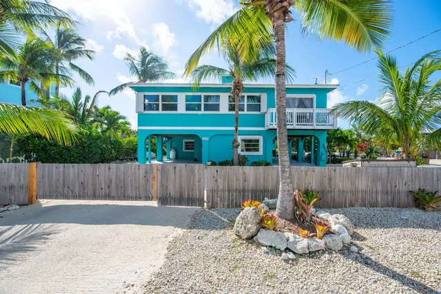 $1,420,000 | 30890 Granada Avenue, Big Pine Key, FL 33043