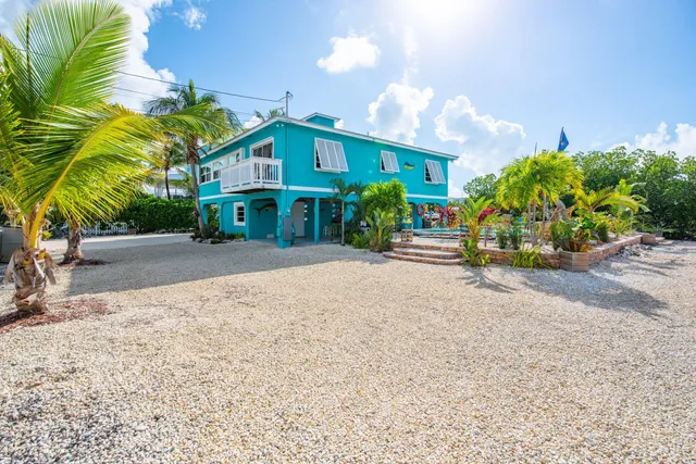 $1,420,000 | 30890 Granada Avenue, Big Pine Key, FL 33043
