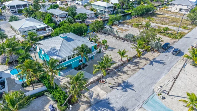 $1,420,000 | 30890 Granada Avenue, Big Pine Key, FL 33043