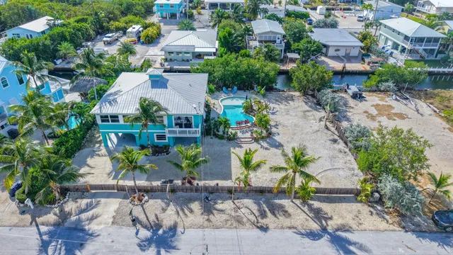 $1,420,000 | 30890 Granada Avenue, Big Pine Key, FL 33043