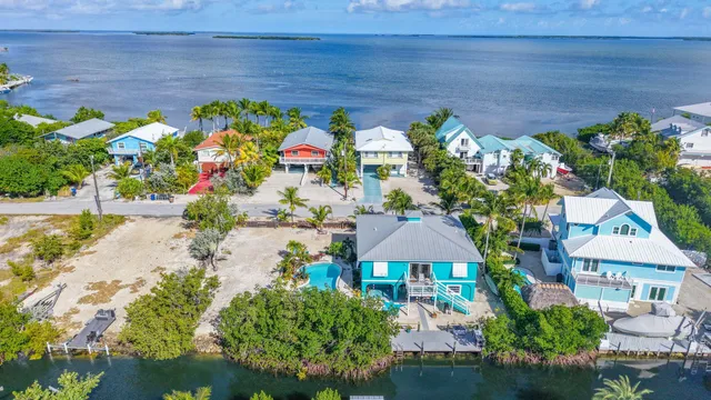 $1,420,000 | 30890 Granada Avenue, Big Pine Key, FL 33043