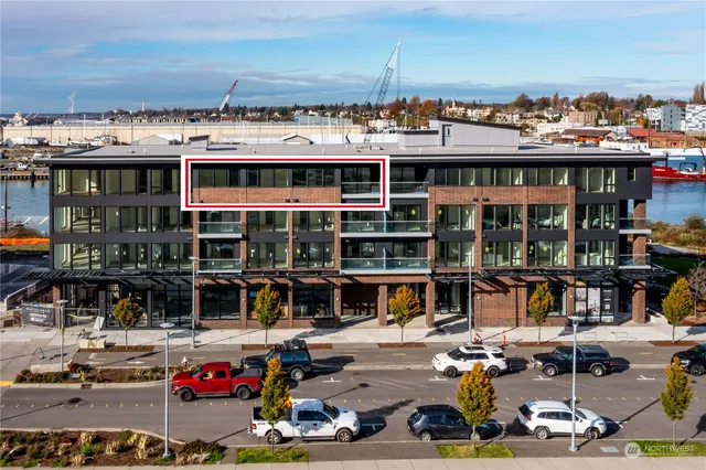 $800,000 | 1025 Granary Avenue, Unit 506, Bellingham, WA 98225