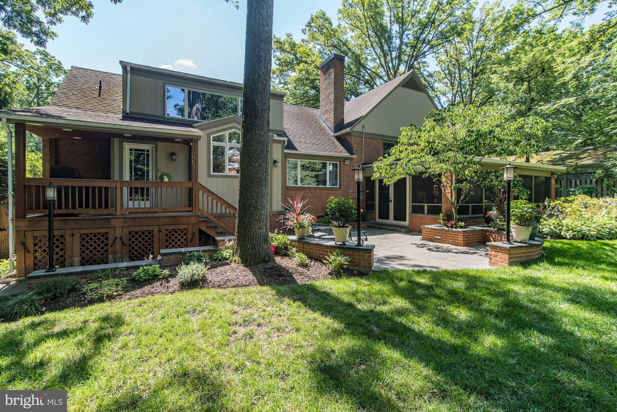 7008 Coventry Road Alexandria, VA 22306 - Photo 3 of 30 Exterior (Rear)