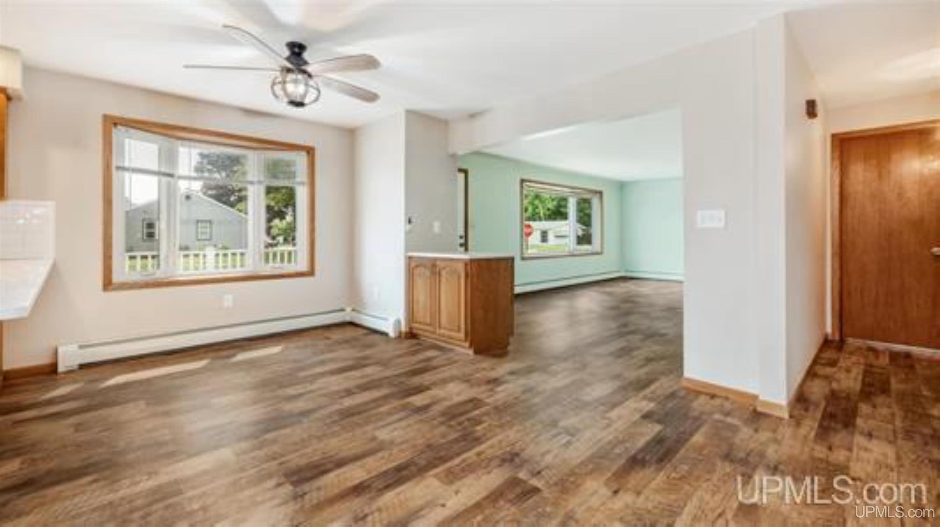 1020 South 18th Street Escanaba, MI 49829 - Photo 20 of 38