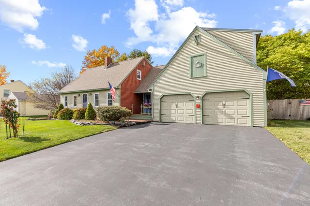 $665,000 | 52 Tamarack Drive, South Portland, ME 04106