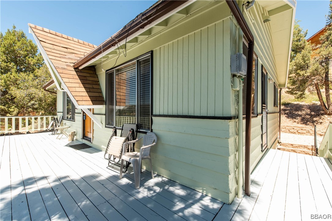 1297 Ridge Road Fawnskin, CA 92333 - Photo 13 of 36 Gallery Image 13