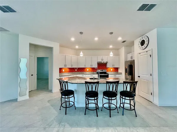 $2,850 | 14367 59th Circle East, Bradenton, FL 34211