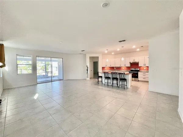 $2,850 | 14367 59th Circle East, Bradenton, FL 34211