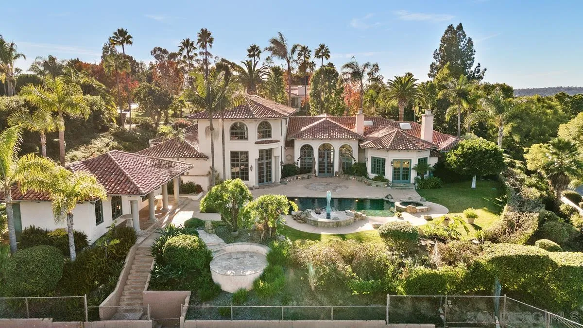 17178 Circa Oriente Rancho Santa Fe, CA 92067 - Photo 27 of 27 a front view of a house with a yard and fountain