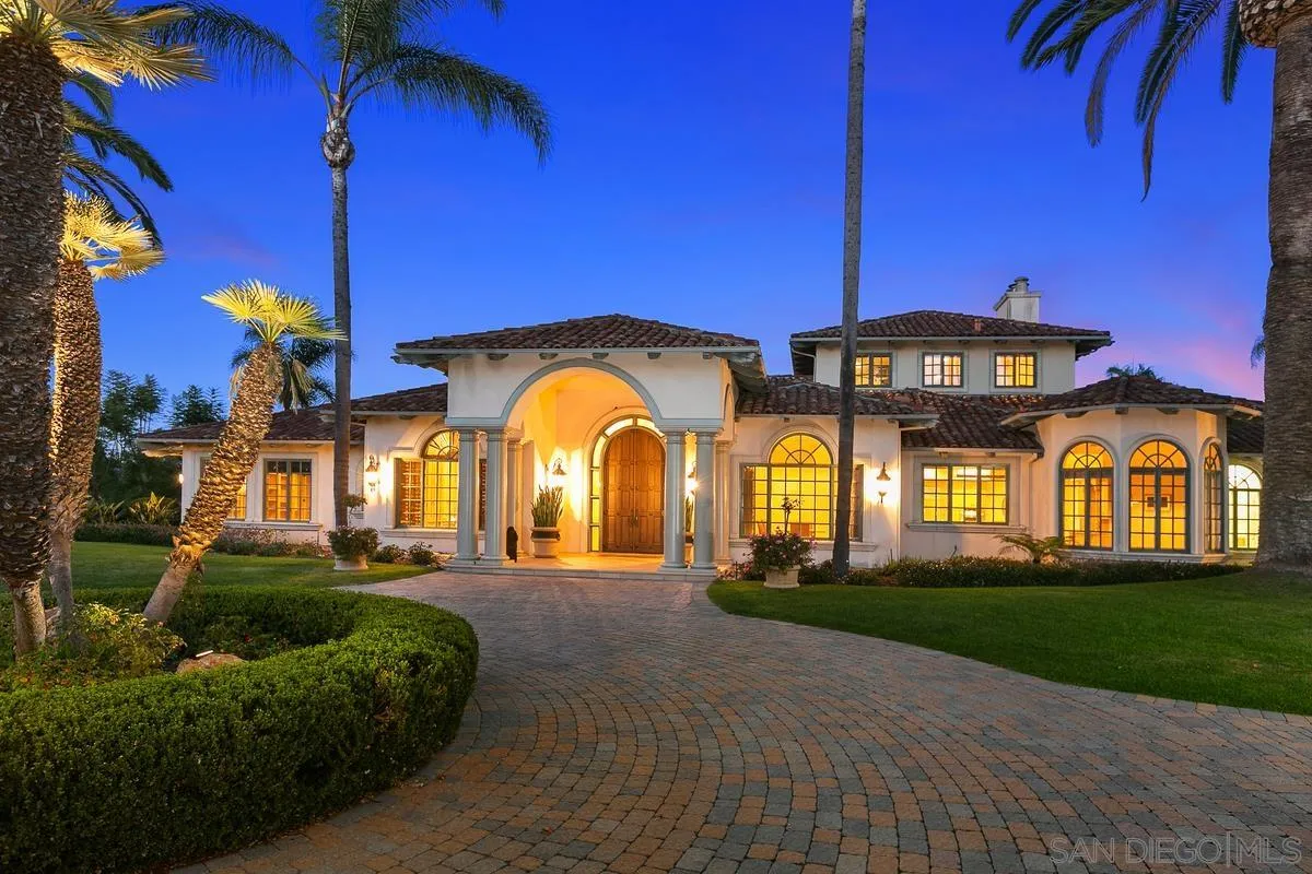 17178 Circa Oriente Rancho Santa Fe, CA 92067 - Photo 4 of 27 a view of a house with a swimming pool