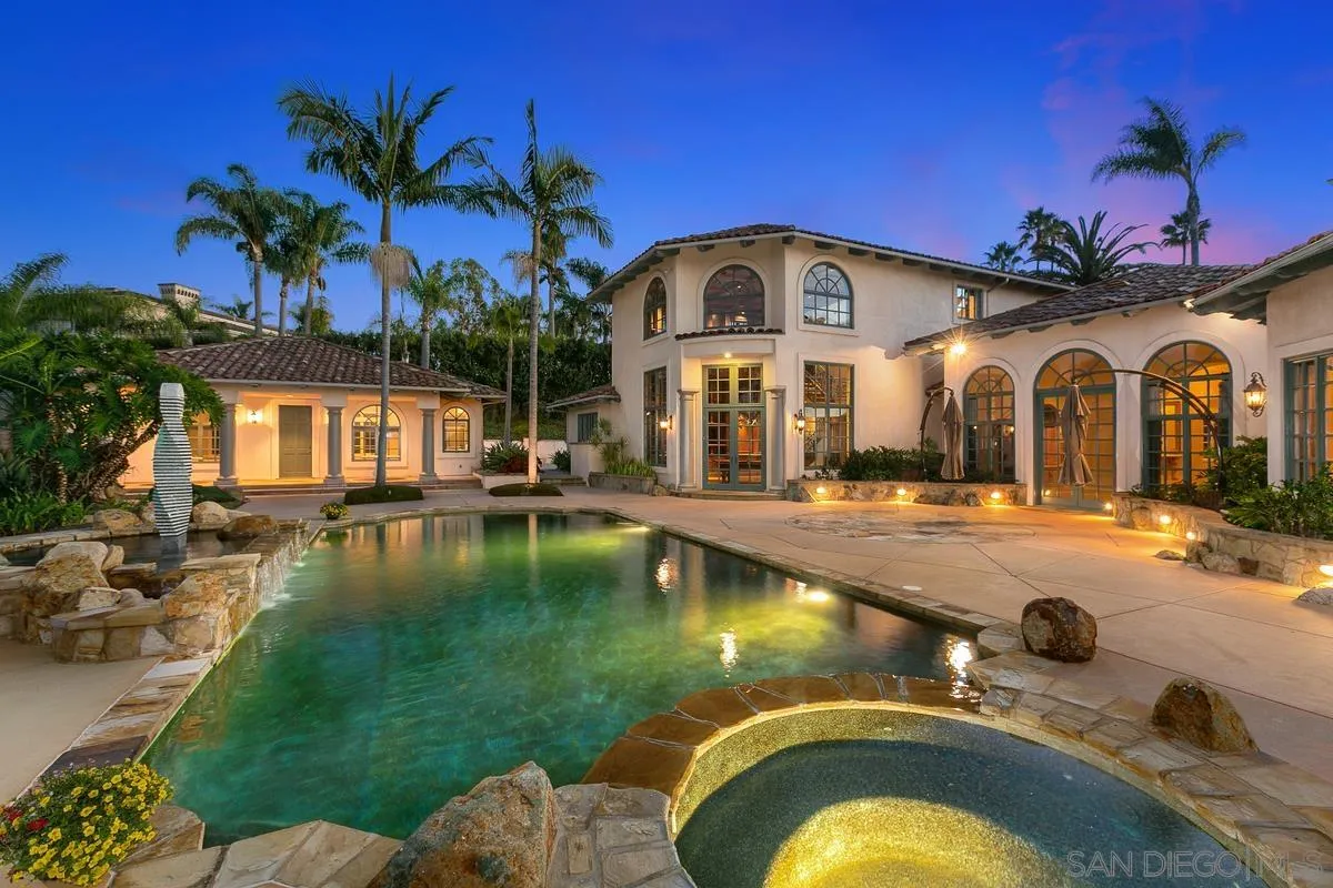 17178 Circa Oriente Rancho Santa Fe, CA 92067 - Photo 6 of 27 a swimming pool with outdoor seating