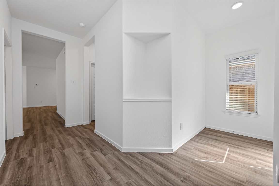 9746 Enclave Ridge Road Willis, TX 77318 - Photo 7 of 31