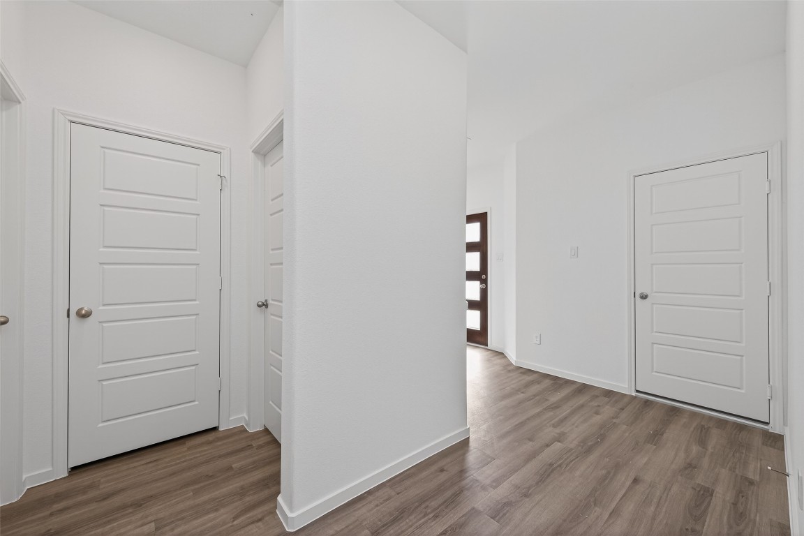 9746 Enclave Ridge Road Willis, TX 77318 - Photo 8 of 31