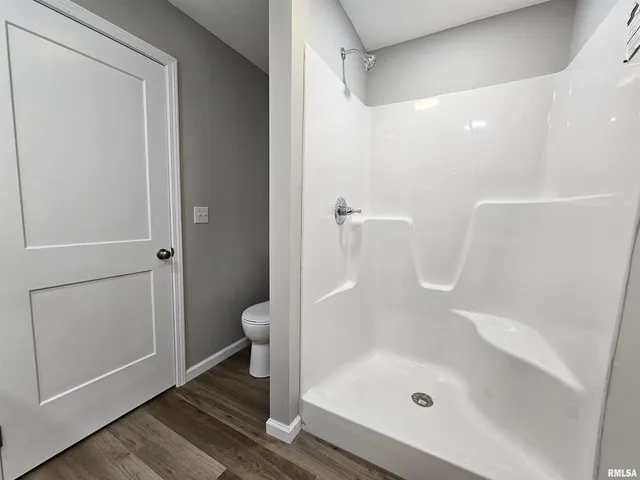 $249,000 | 16530 East Fairfield Road, Mount Vernon, IL 62864