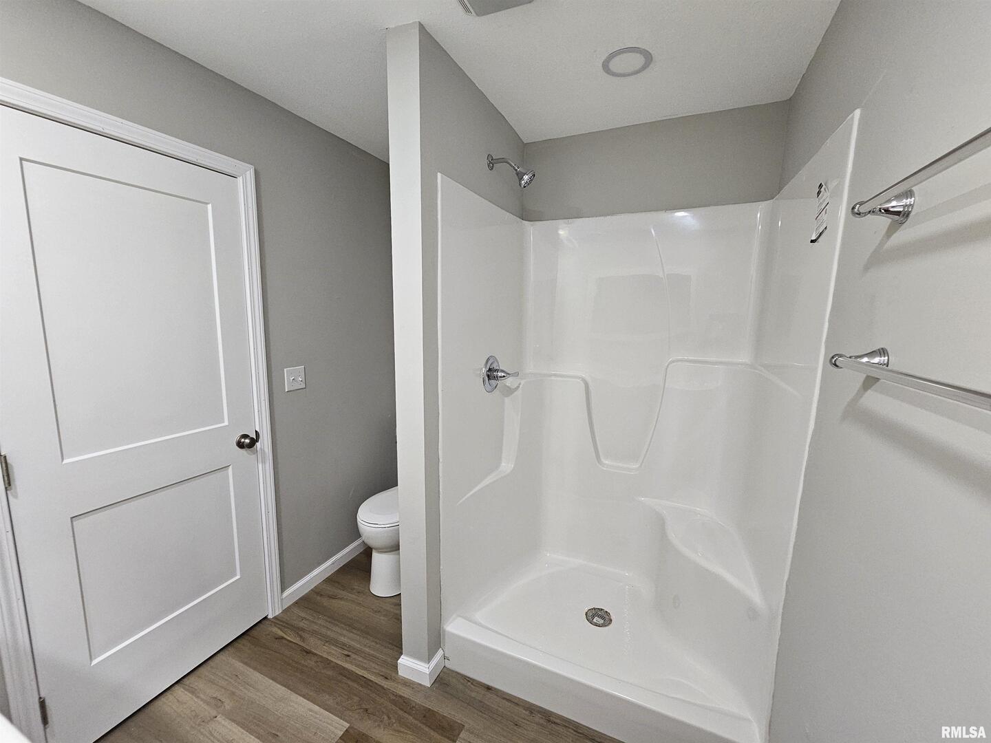 16530 East Fairfield Road Mount Vernon, IL 62864 - Photo 24 of 28 a bathroom with a shower and toilet