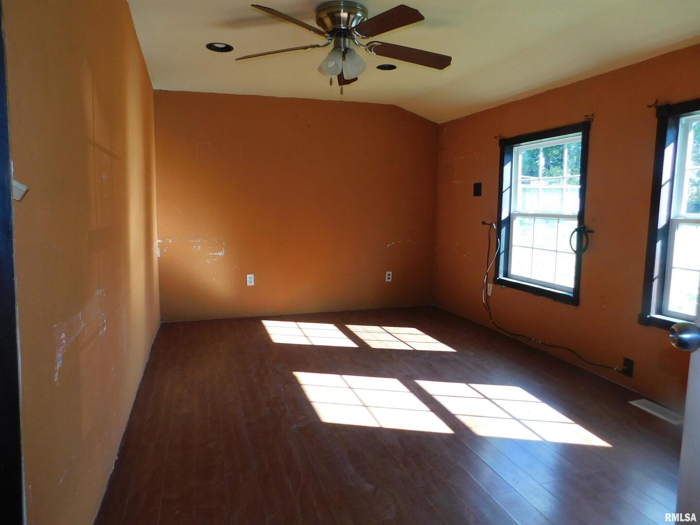 2517 Highway 17 Viola, IL 61486 - Photo 12 of 25 a view of an empty room with windows