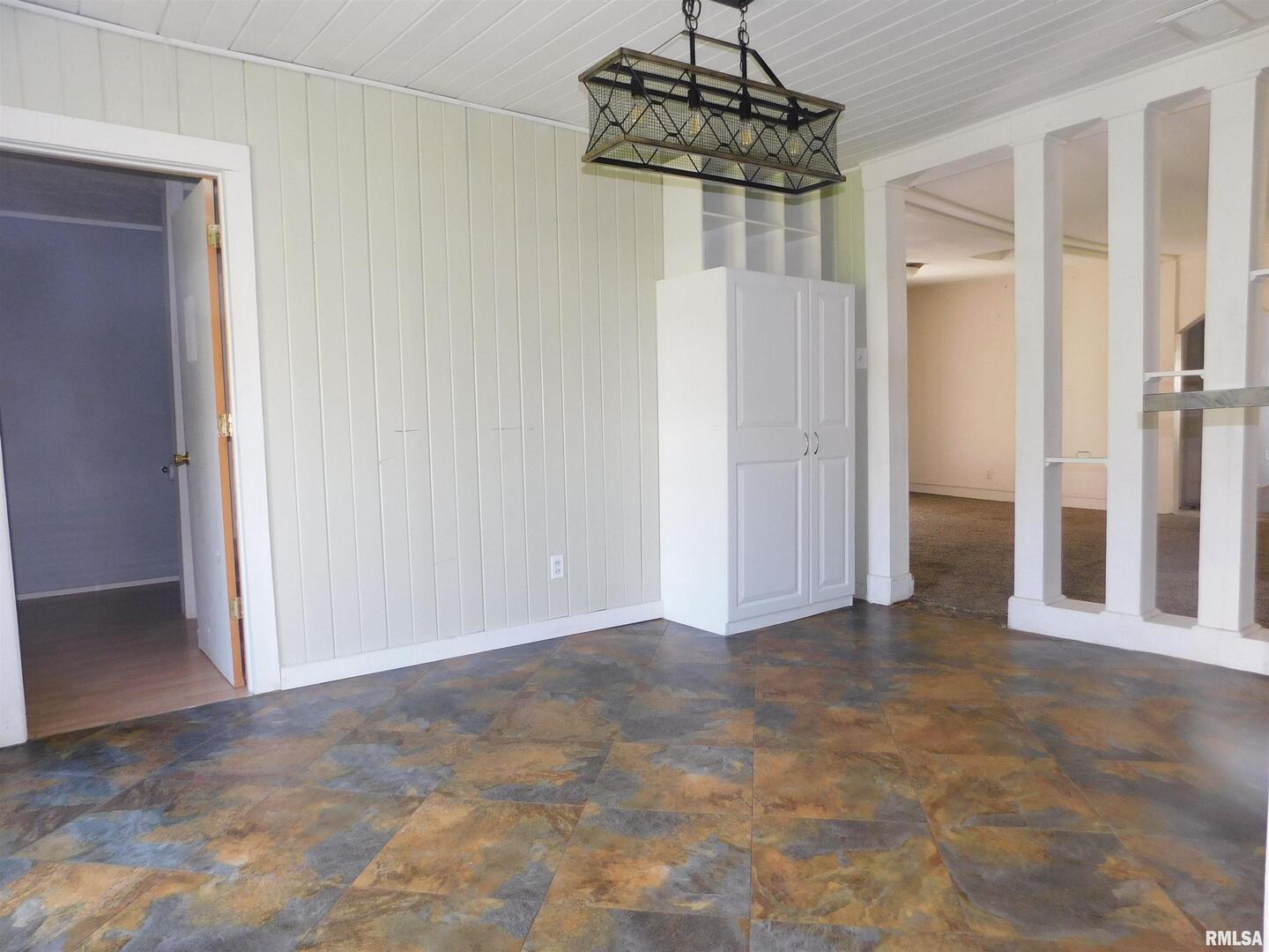 2517 Highway 17 Viola, IL 61486 - Photo 21 of 25 a view interior of a house with a chandelier