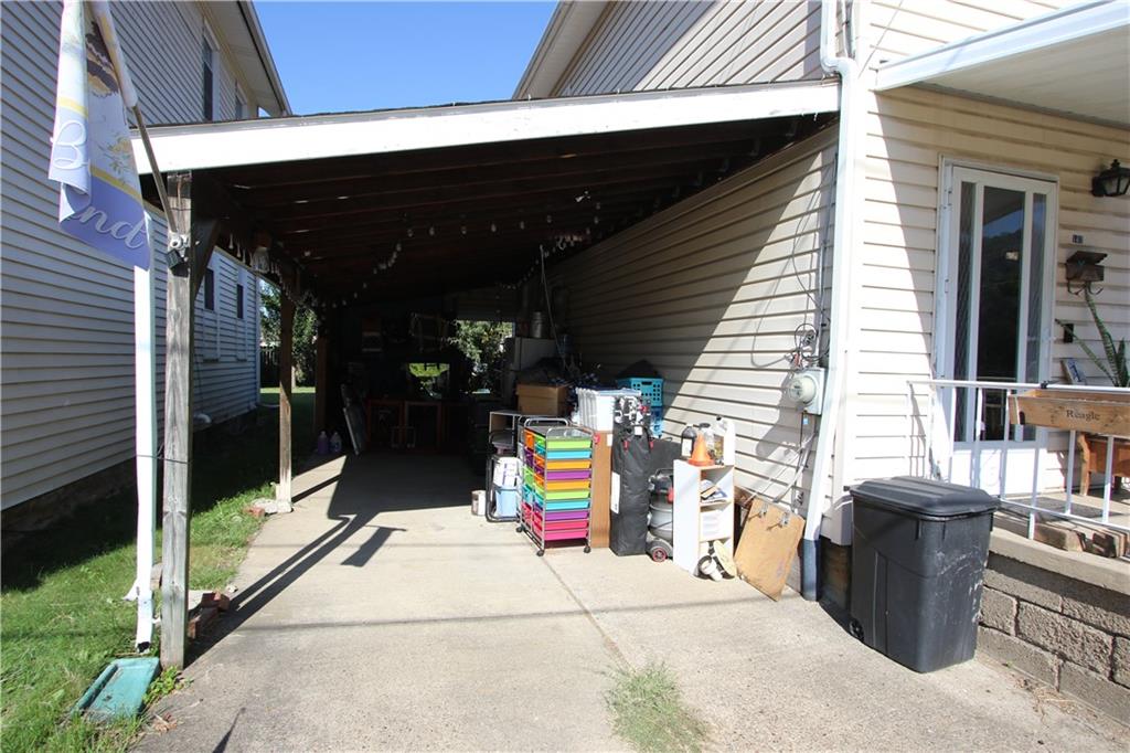 102 10th Street Monongahela, PA 15063 - Photo 6 of 31