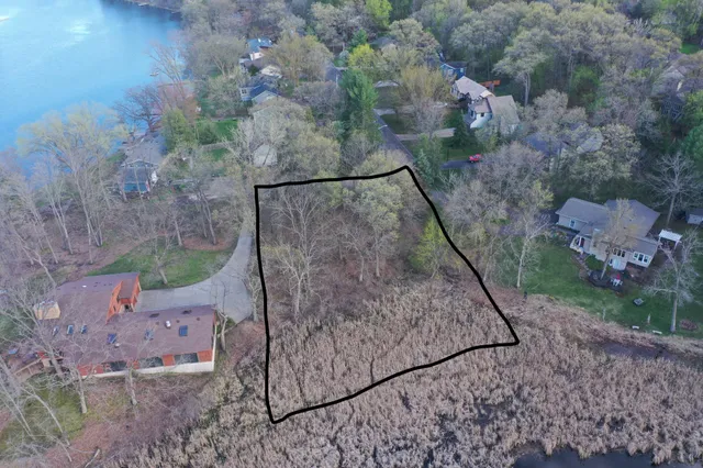 $157,900 | Xxx Bryant Avenue, Mahtomedi, MN 55115