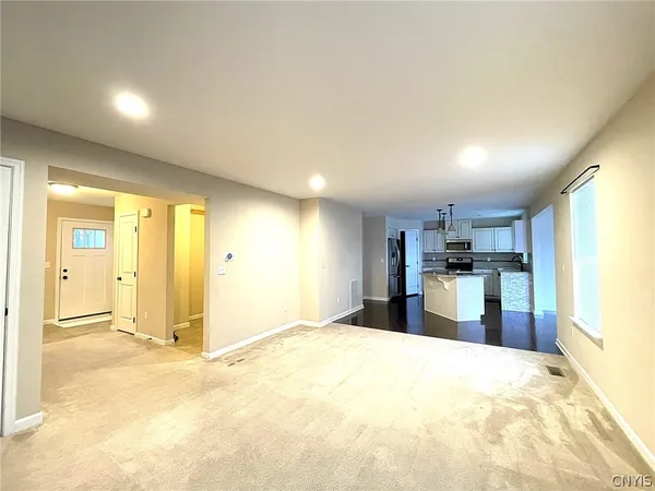 $3,850 | 113 Weeping Willow Way, Camillus, NY 13031