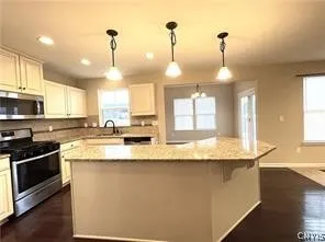 $3,850 | 113 Weeping Willow Way, Camillus, NY 13031