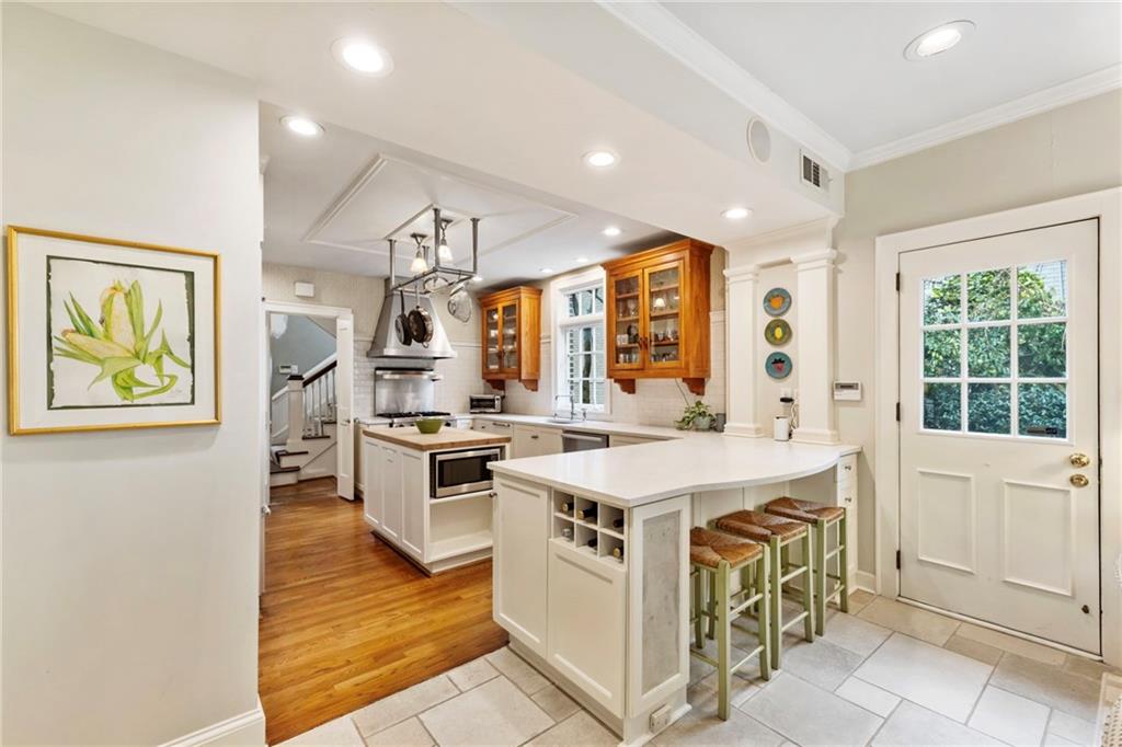 110 Brighton Road Northeast Atlanta, GA 30309 - Photo 13 of 48