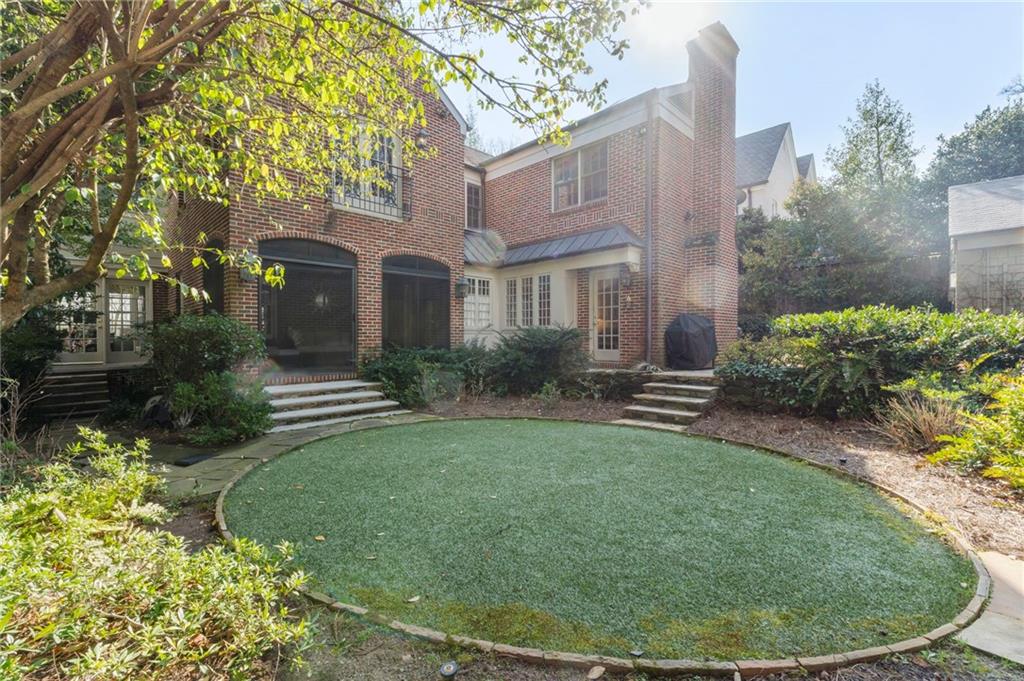 110 Brighton Road Northeast Atlanta, GA 30309 - Photo 37 of 48