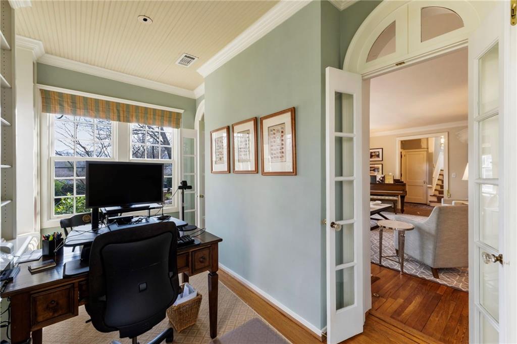 110 Brighton Road Northeast Atlanta, GA 30309 - Photo 6 of 48