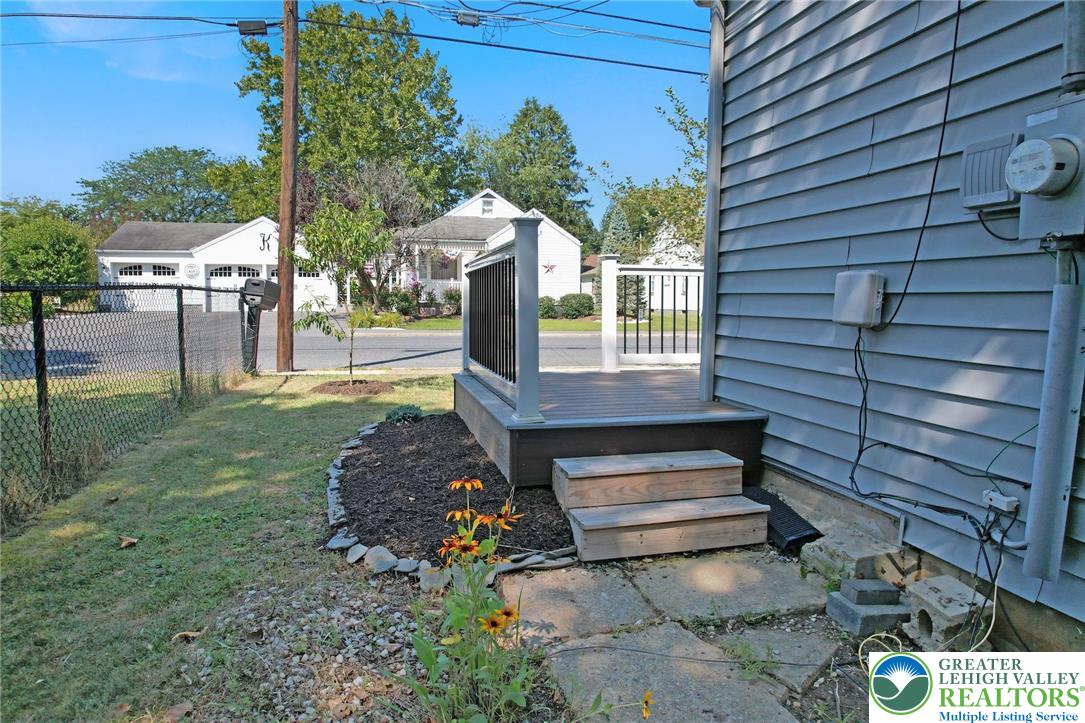 422 Center Street Slatington, PA 18080 - Photo 20 of 59