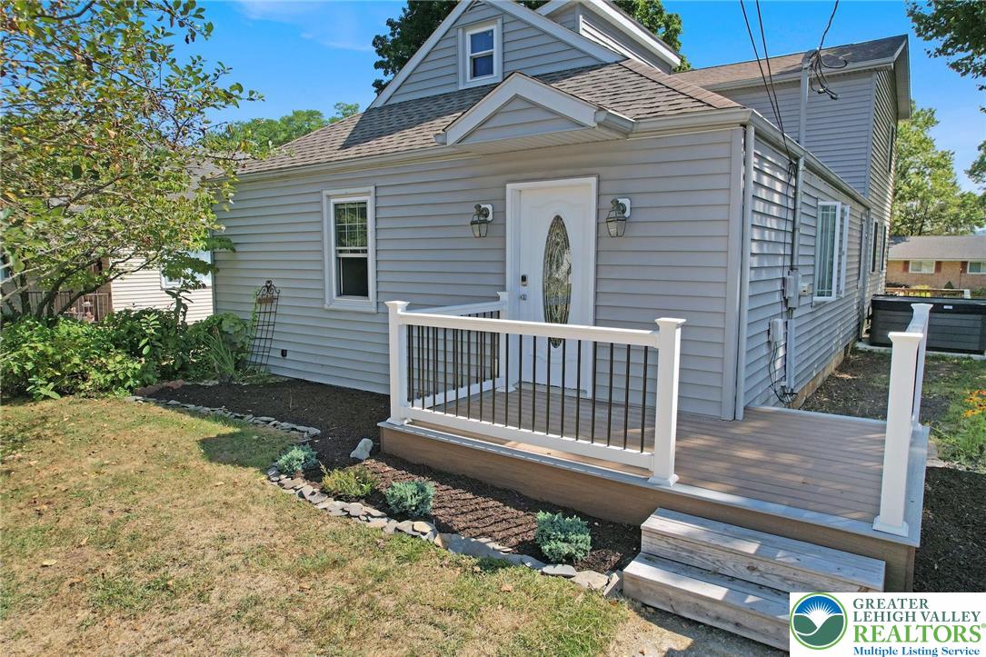422 Center Street Slatington, PA 18080 - Photo 21 of 59