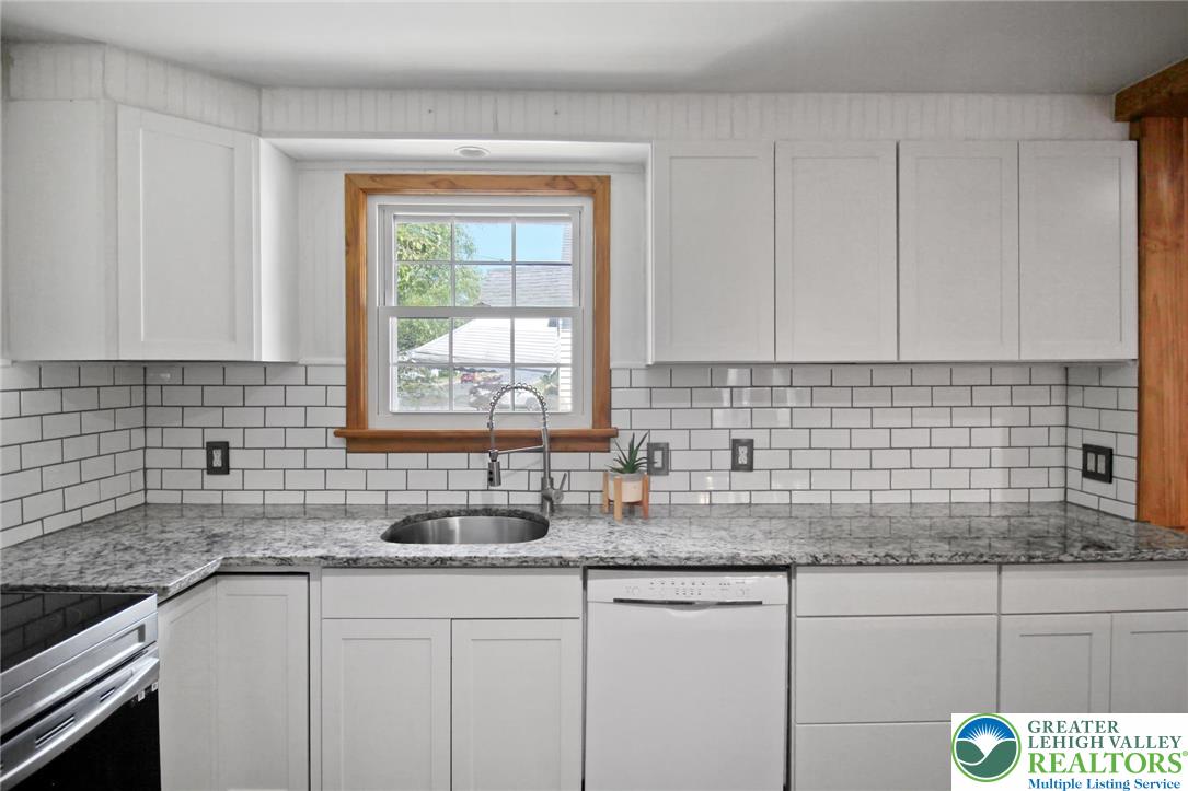 422 Center Street Slatington, PA 18080 - Photo 34 of 59