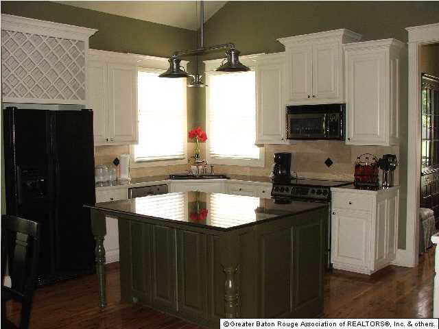 16330 Winding Ridge Avenue Prairieville, LA 70769 - Photo 3 of 12 Gallery Image 3