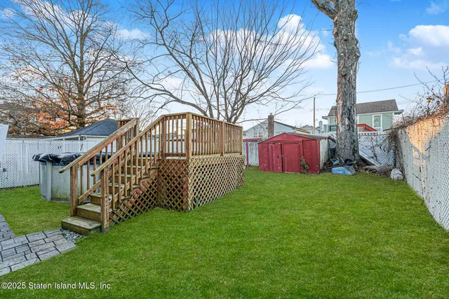 $599,888 | 261 Grimsby Street | Midland Beach