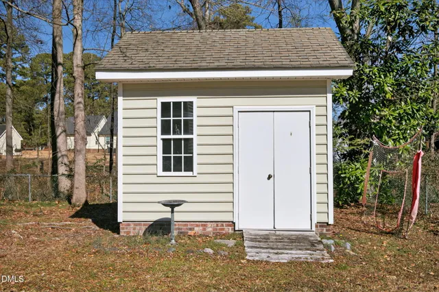 $239,900 | 2107 Dayton Drive South, Wilson, NC 27893