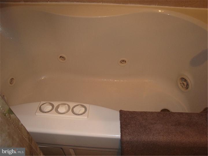 9 School Road Horsham, PA 19044 - Photo 14 of 19 Gallery Image 14