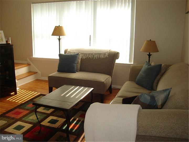 9 School Road Horsham, PA 19044 - Photo 5 of 19 Gallery Image 5