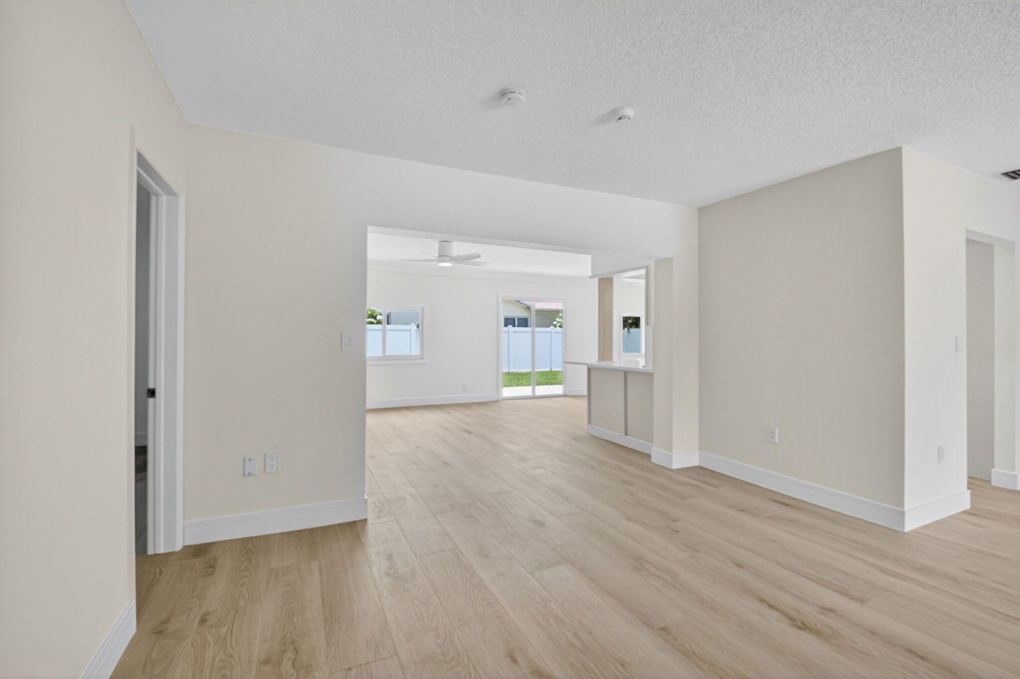 4998 Northwest 4th Avenue Boca Raton, FL 33431 - Photo 15 of 52 15-web-or-mls-DSC_5294