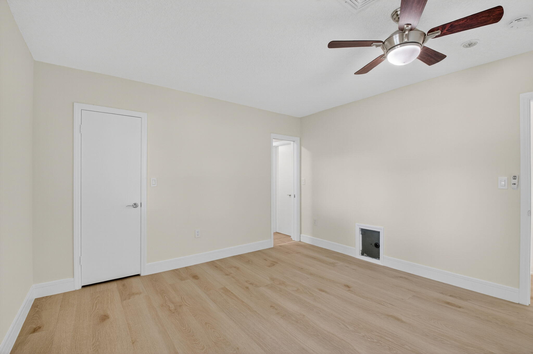 4998 Northwest 4th Avenue Boca Raton, FL 33431 - Photo 31 of 52 31-web-or-mls-DSC_5378