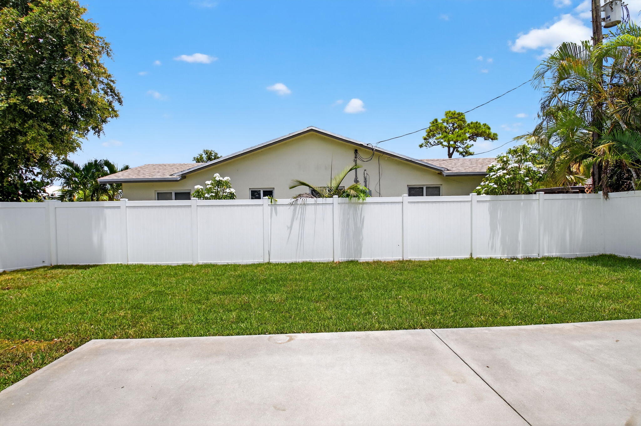 4998 Northwest 4th Avenue Boca Raton, FL 33431 - Photo 33 of 52 33-web-or-mls-DSC_5385