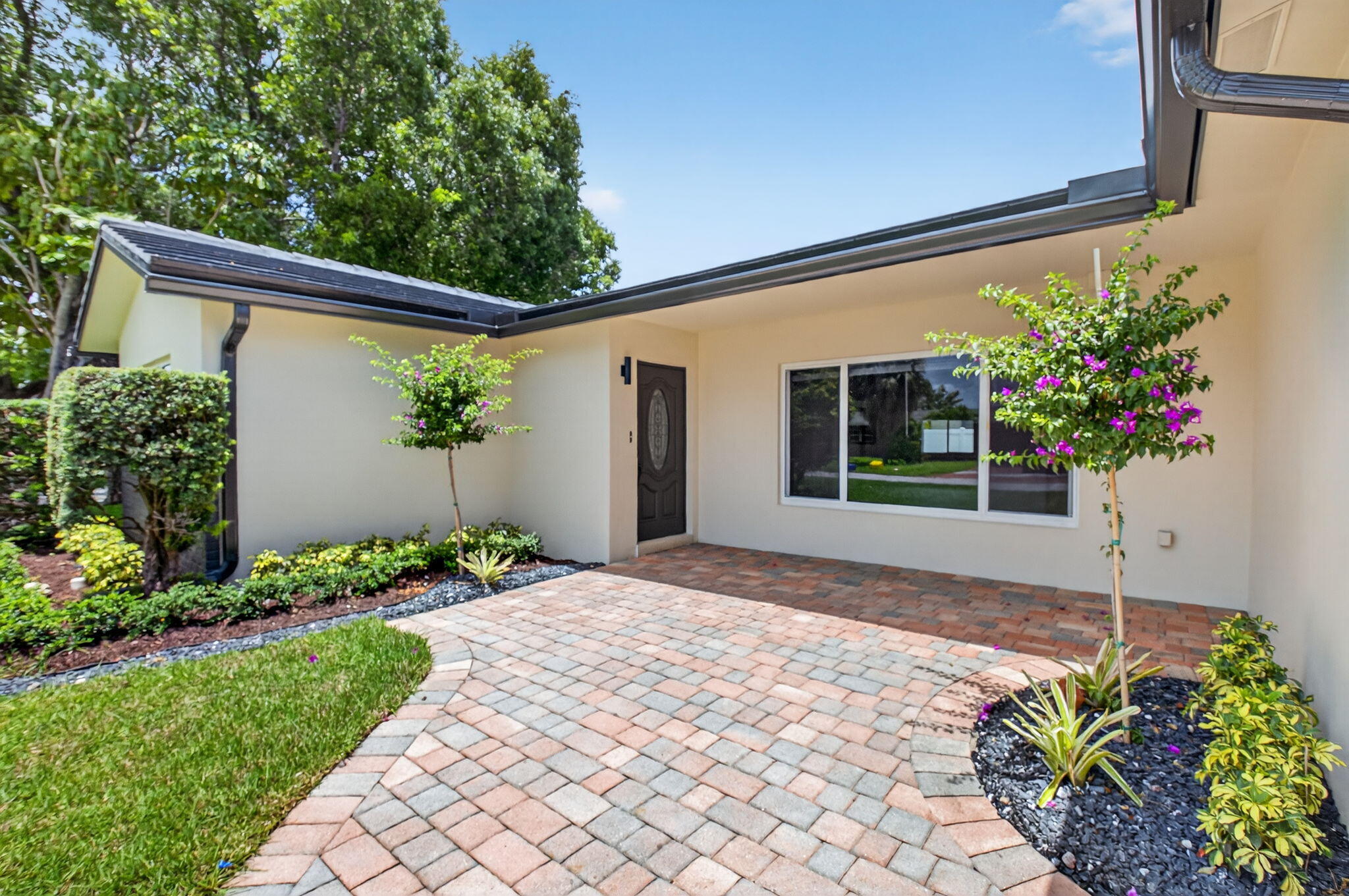 4998 Northwest 4th Avenue Boca Raton, FL 33431 - Photo 4 of 52 4-web-or-mls-DSC_5234